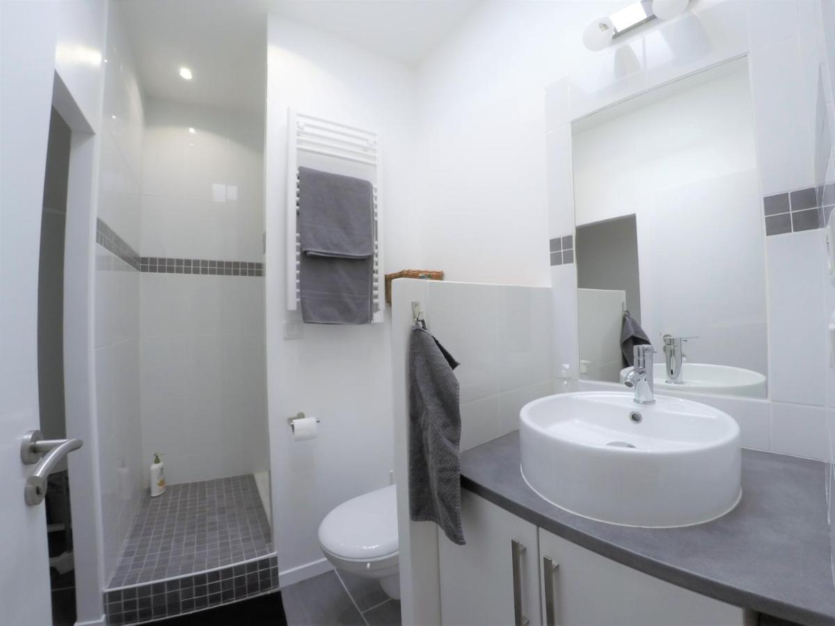 Le T2 Moderne Des Palmiers Au Coeur De Moissac Lägenhet Exteriör bild